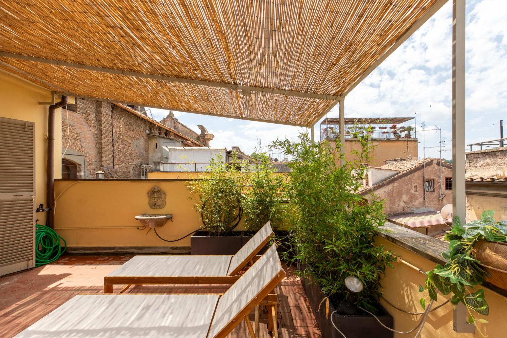 Iflat Trastevere Stylish 4 Bedroom Penthouse Rom